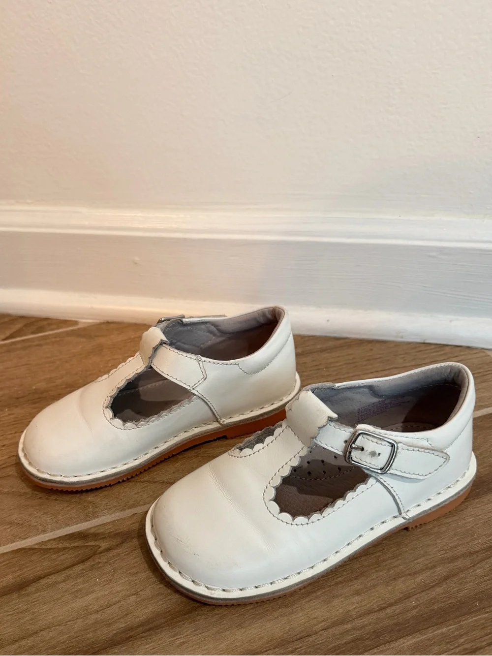 L’Amour White Selina Scalloped T-Strap Mary Jane’s